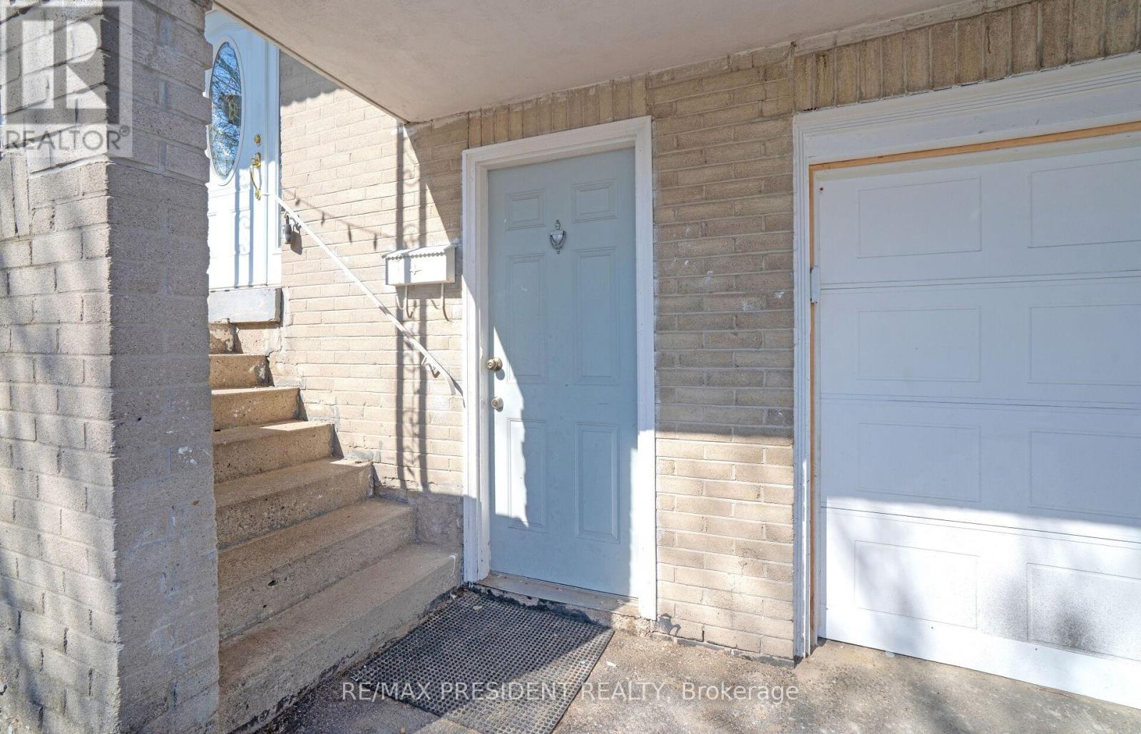 7308 Redfox Road Property Photo 5