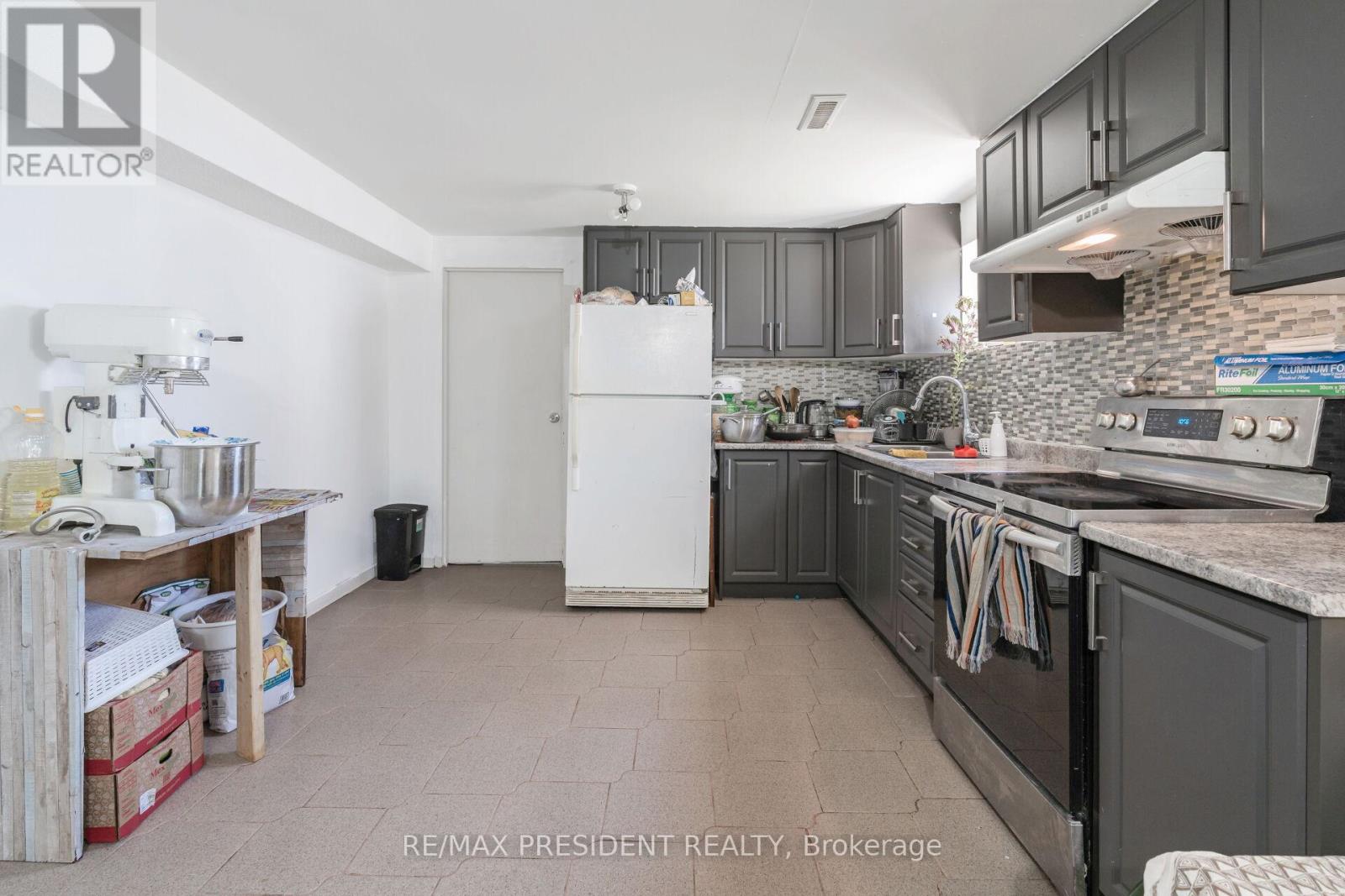 7308 Redfox Road Property Photo 33