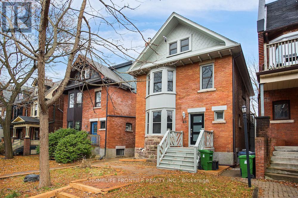 46 COWAN AVENUE Property Photo 1