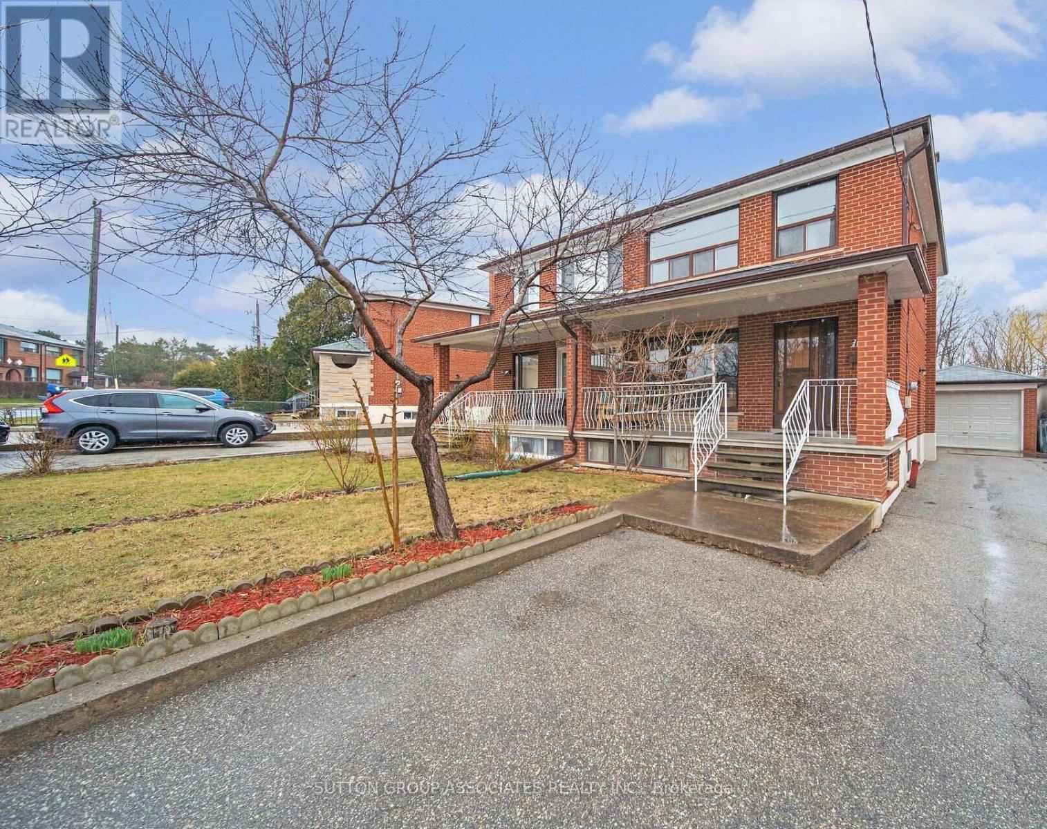 139 GILTSPUR DRIVE Property Photo 1