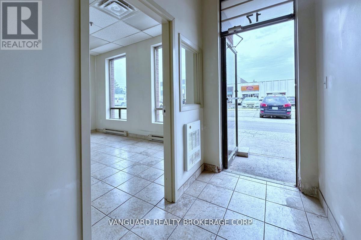 1 - 20 Baywood Road Property Photo 2