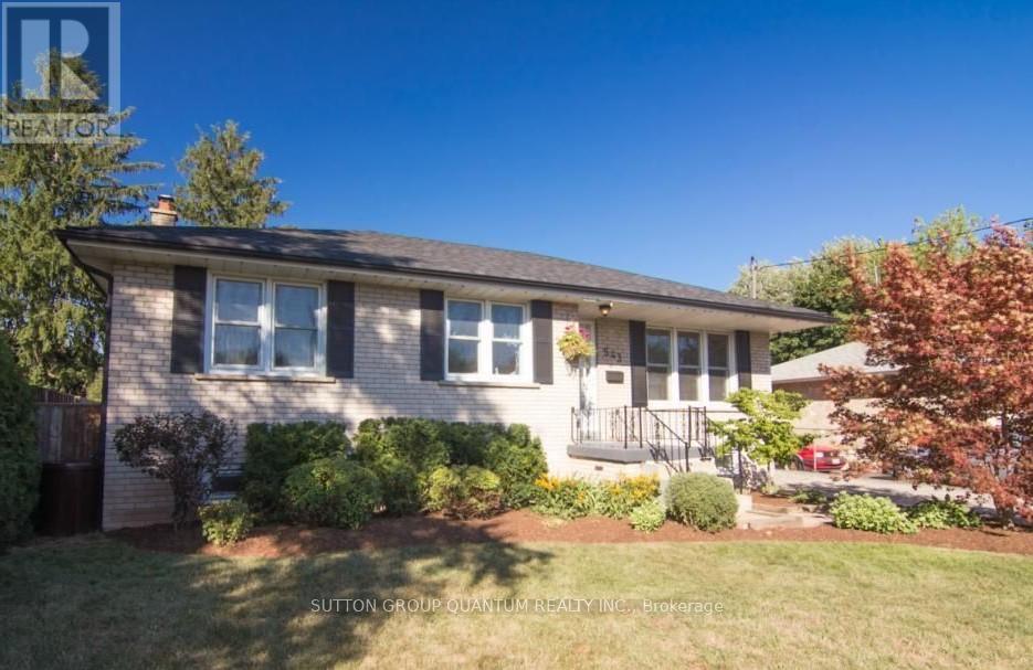 543 Taplow Crescent Property Photo 1