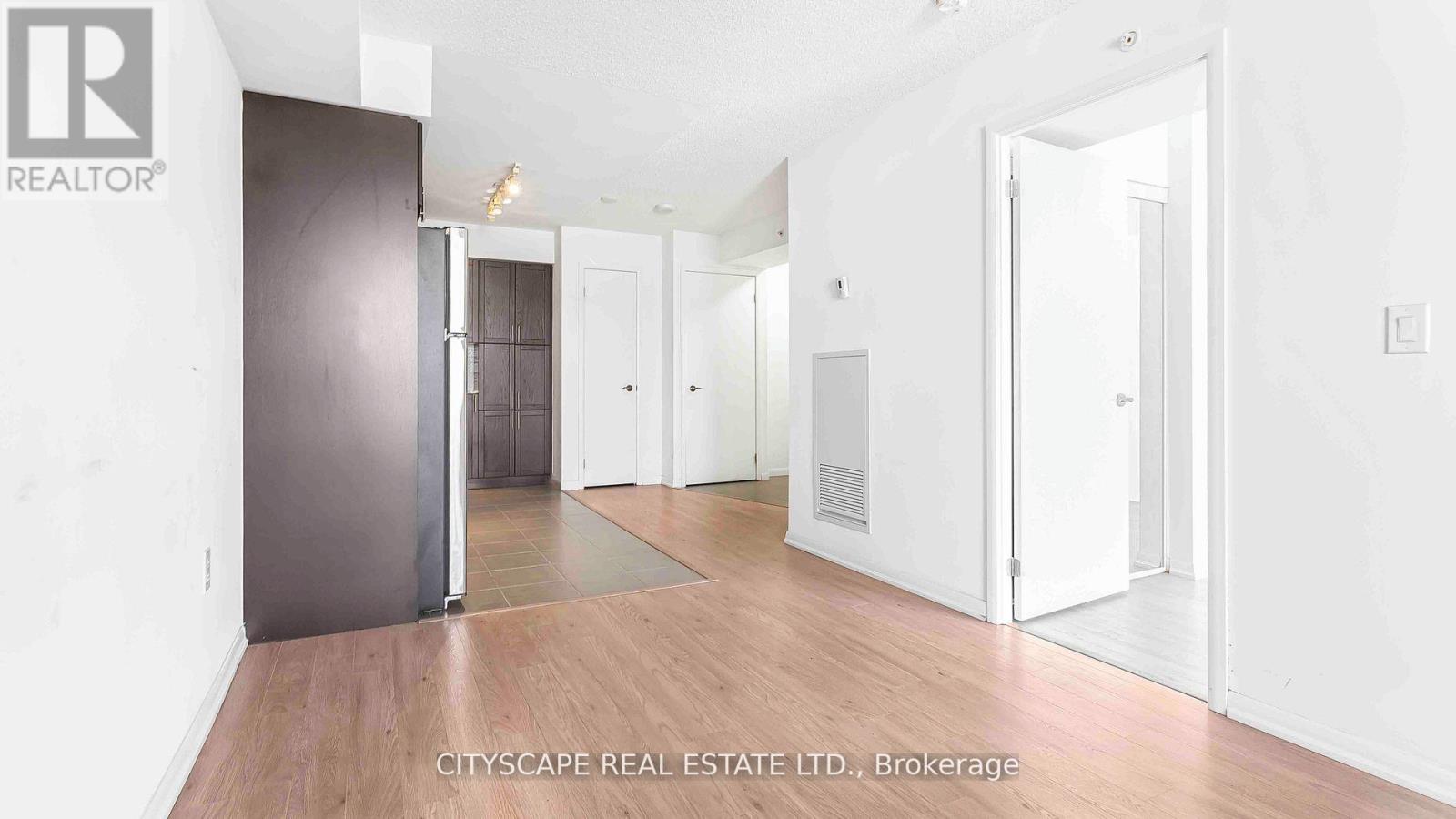 1412 - 830 Lawrence Avenue W Property Photo 10