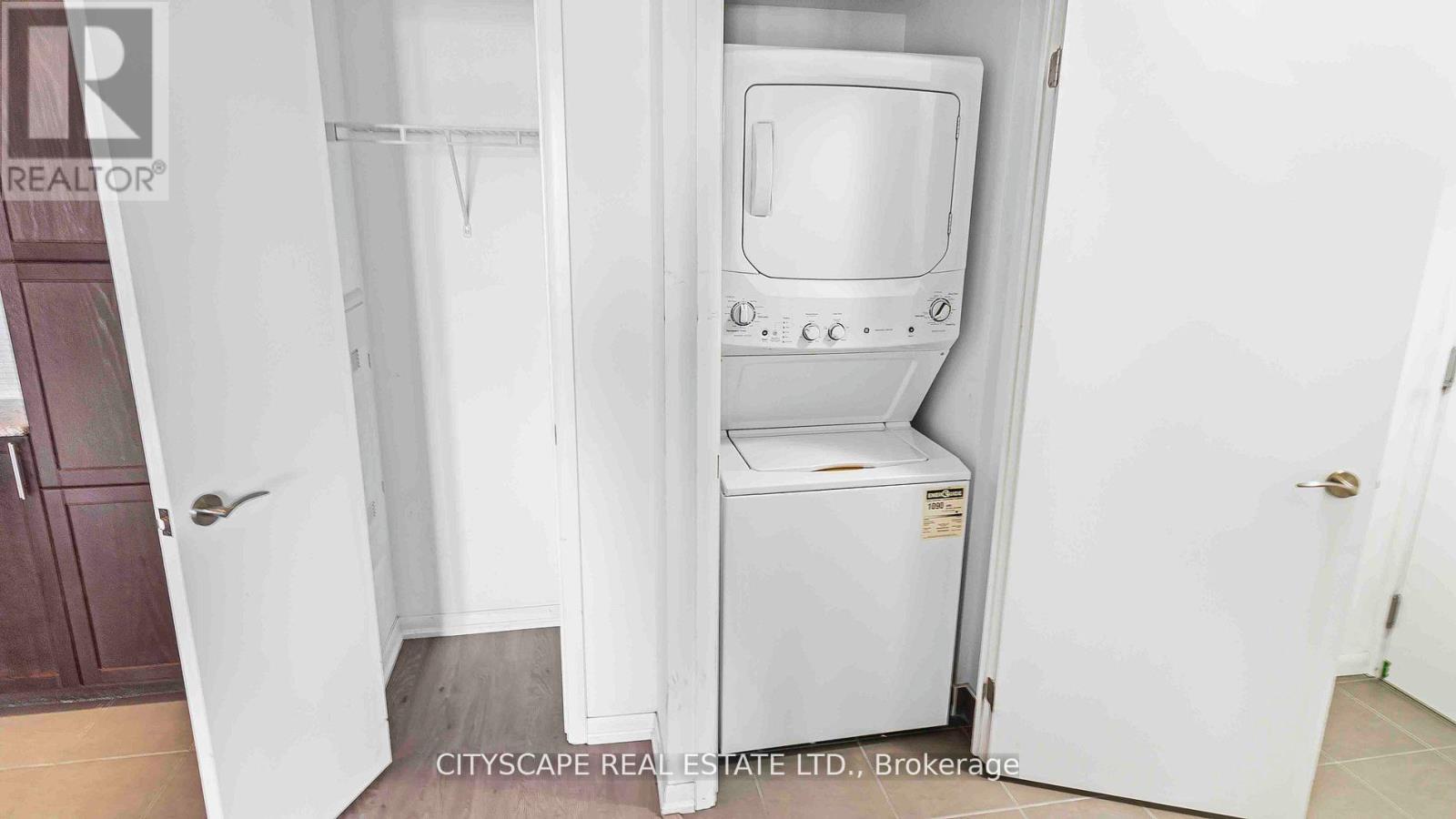 1412 - 830 Lawrence Avenue W Property Photo 11