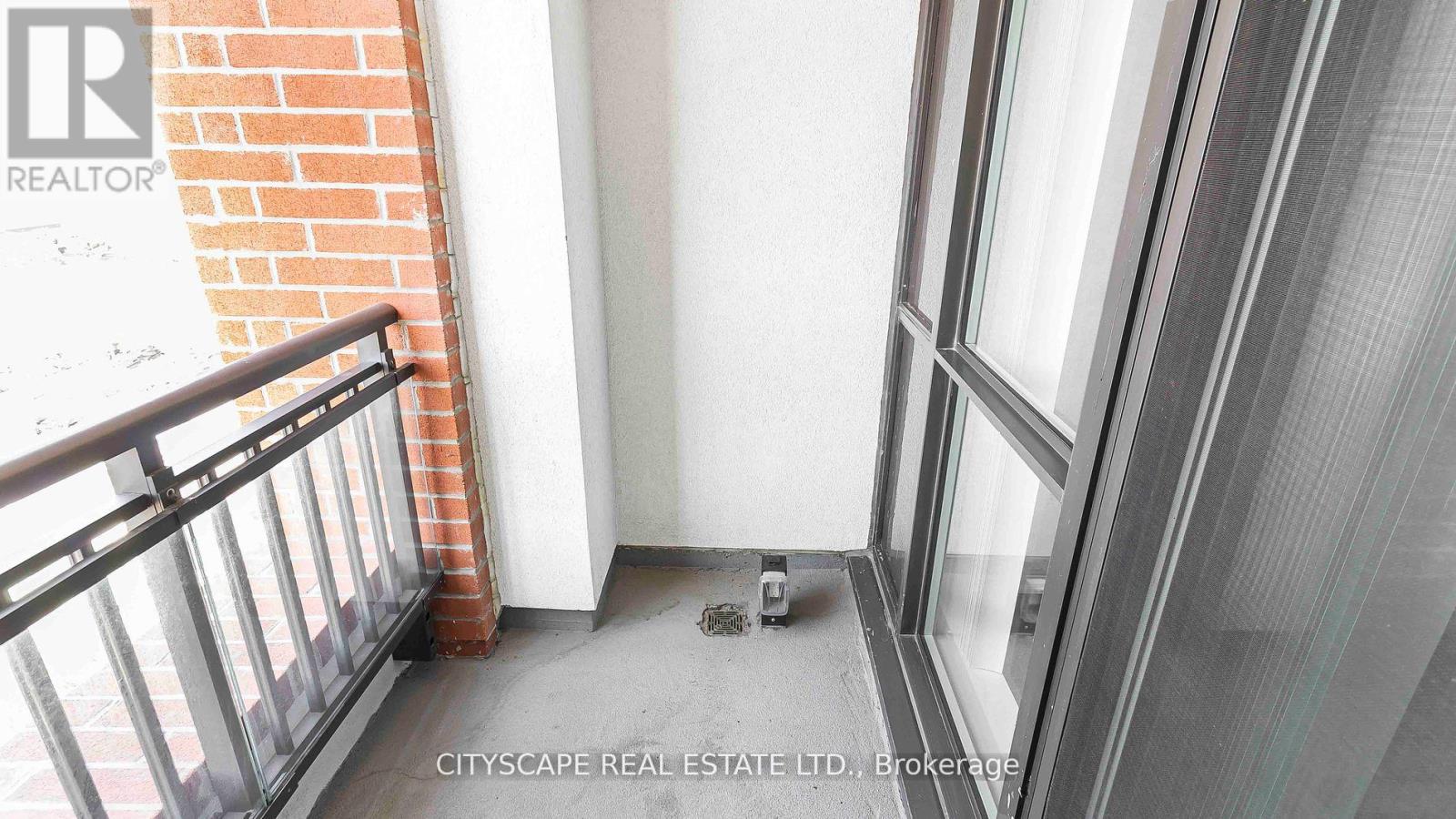 1412 - 830 Lawrence Avenue W Property Photo 20