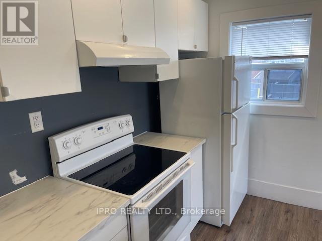 Apt 1 - 75 Dunraven Drive Property Photo 3