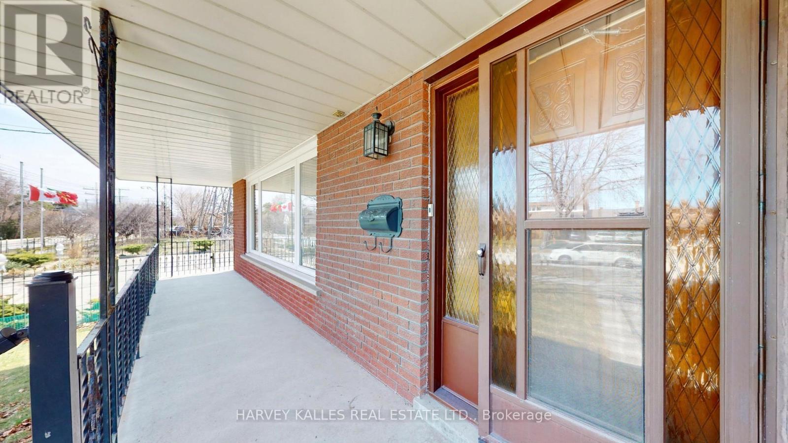 2176 Stanfield Road Property Photo 4
