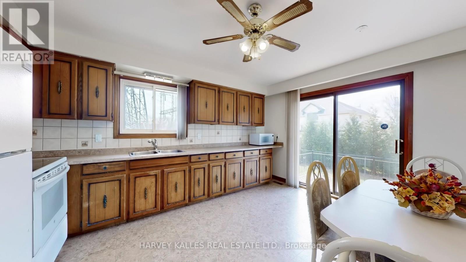 2176 Stanfield Road Property Photo 10
