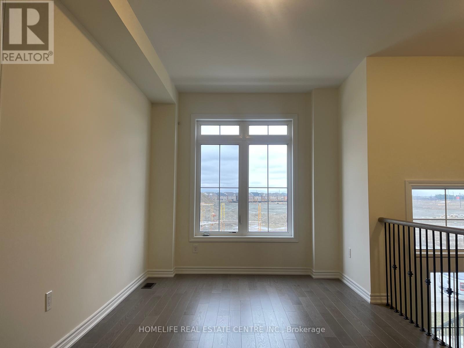 359 Inspire Boulevard Property Photo 5