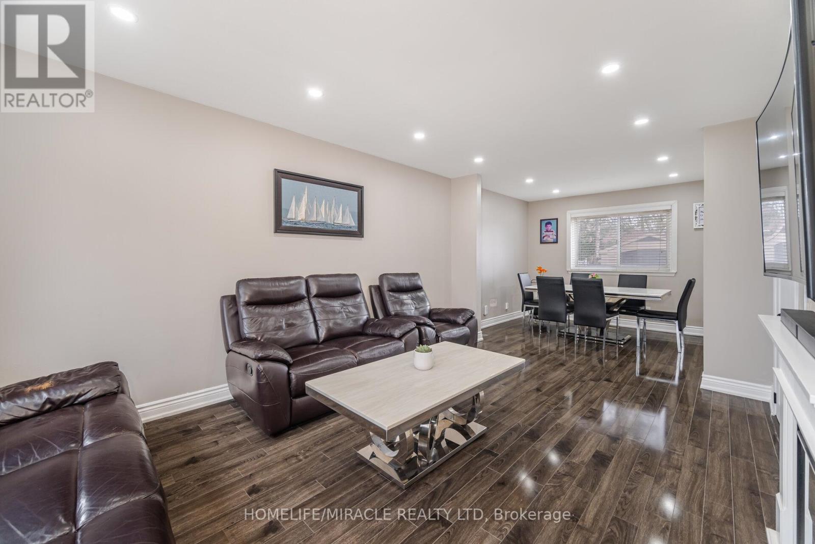 345 Silverstone Drive Property Photo 1