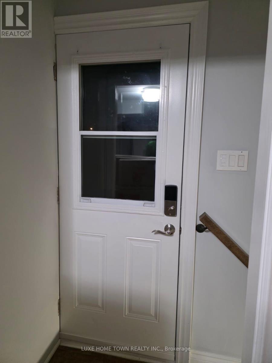 125 Alicewood Court Property Photo 1