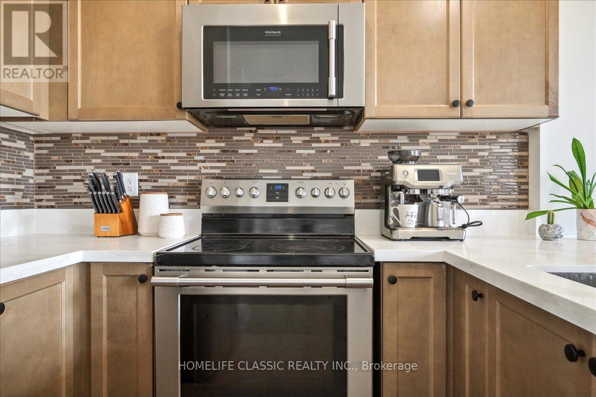301 - 2339 Sawgrass Drive Property Photo 20