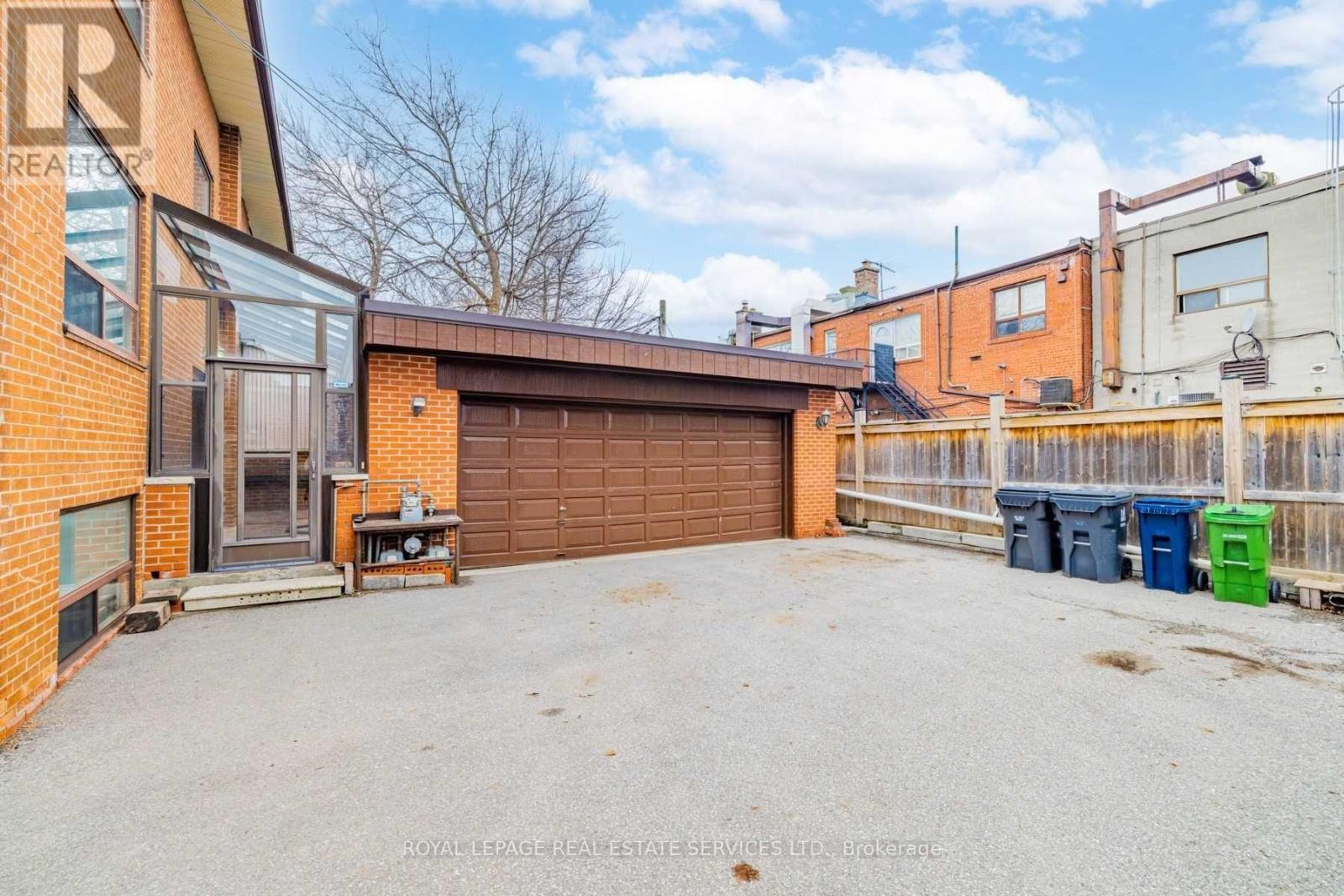 Lower - 72 Winston Park Boulevard Property Photo 20