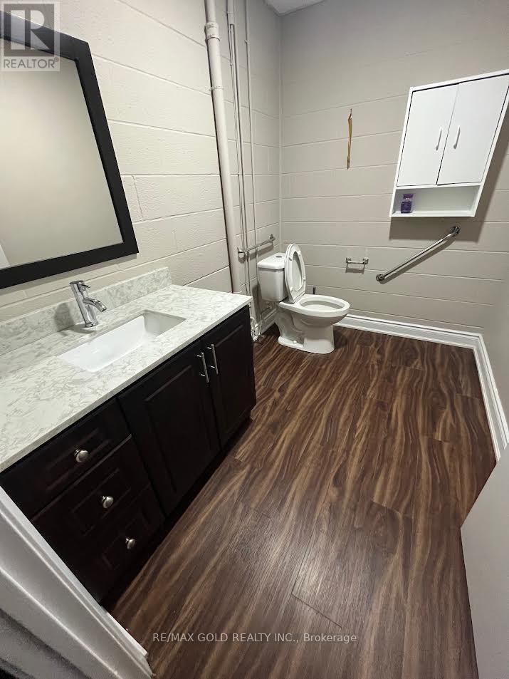 16 - 284 Orenda Road Property Photo 4
