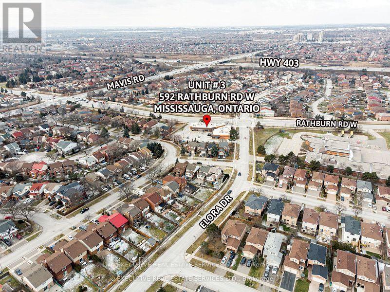 3 - 592 Rathburn Road W Property Photo 15