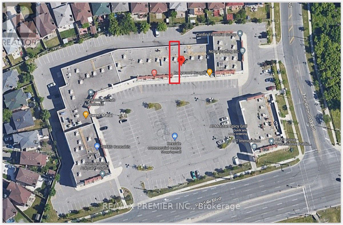 24 - 680 Rexdale Boulevard Property Photo 6