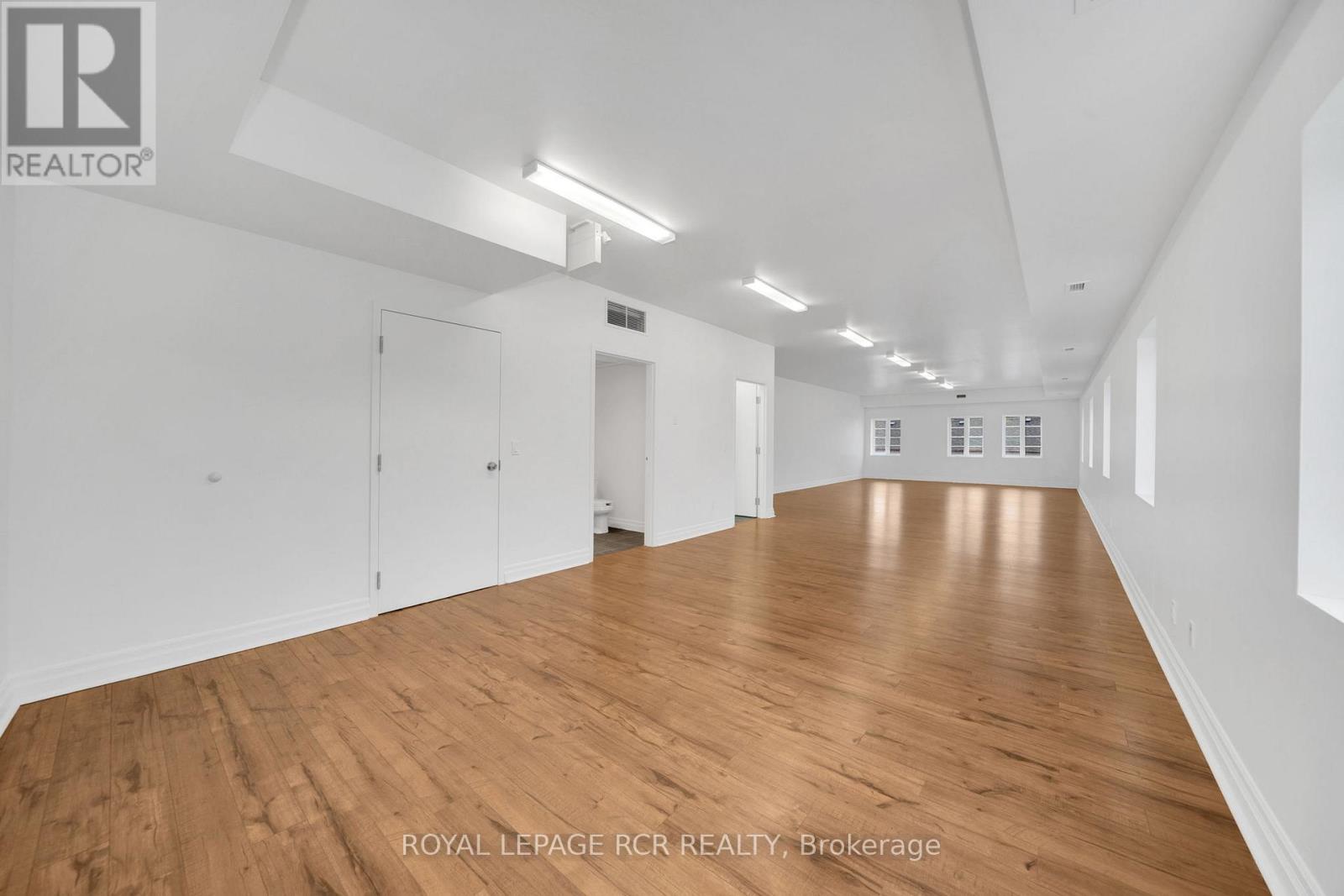 King St E Property Photo 6