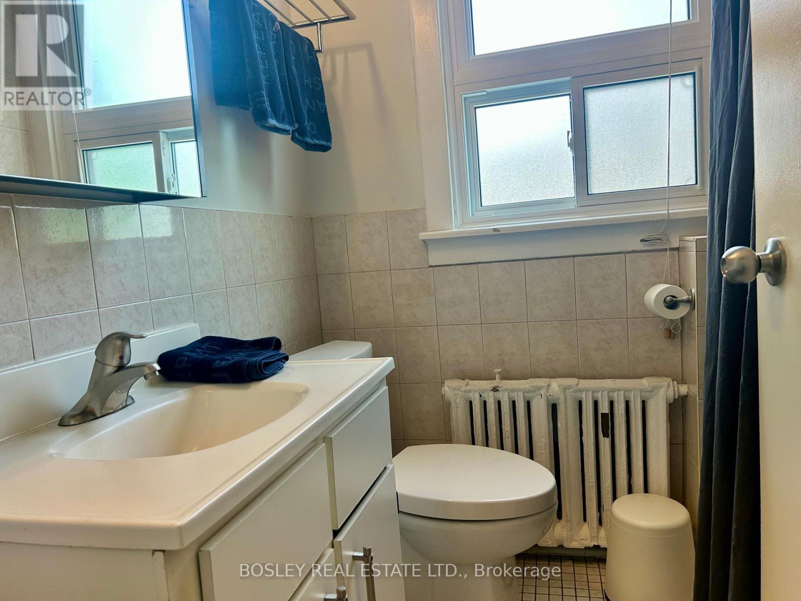 203 - 194 Garden Avenue Property Photo 8