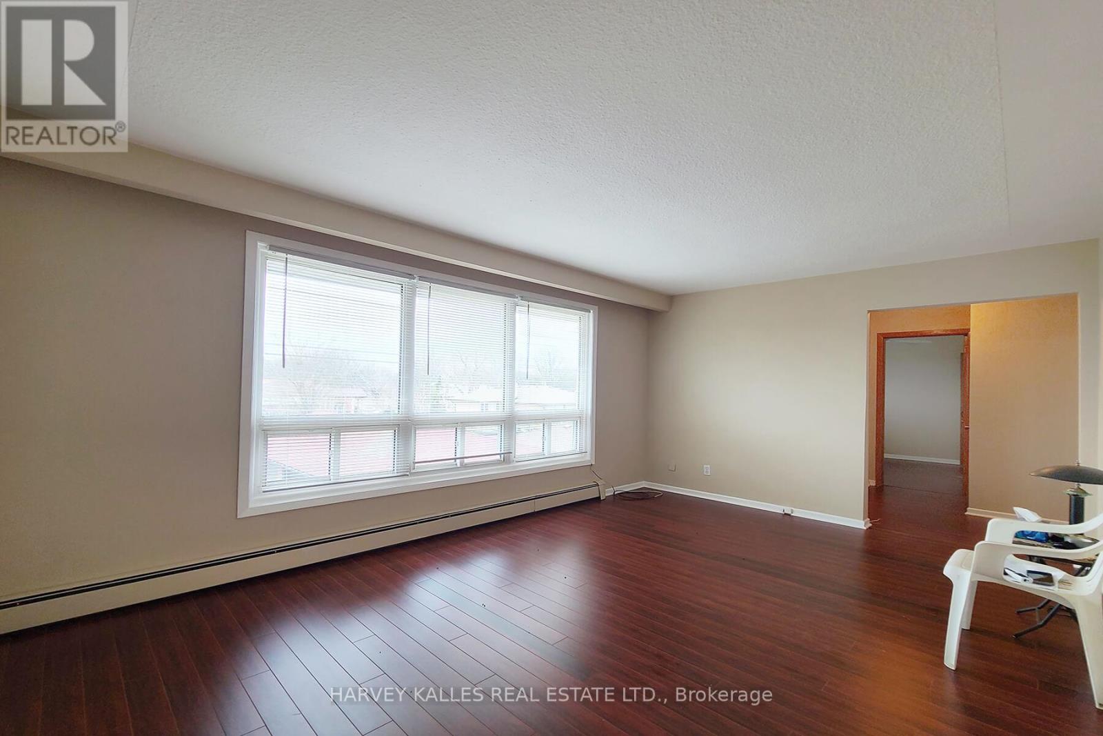 5 - 412 Horner Avenue Property Photo 5