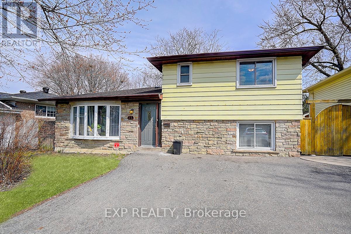 11 Tullamore Road Property Photo 4