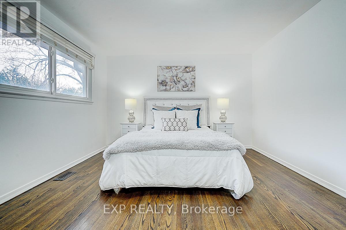 11 Tullamore Road Property Photo 26