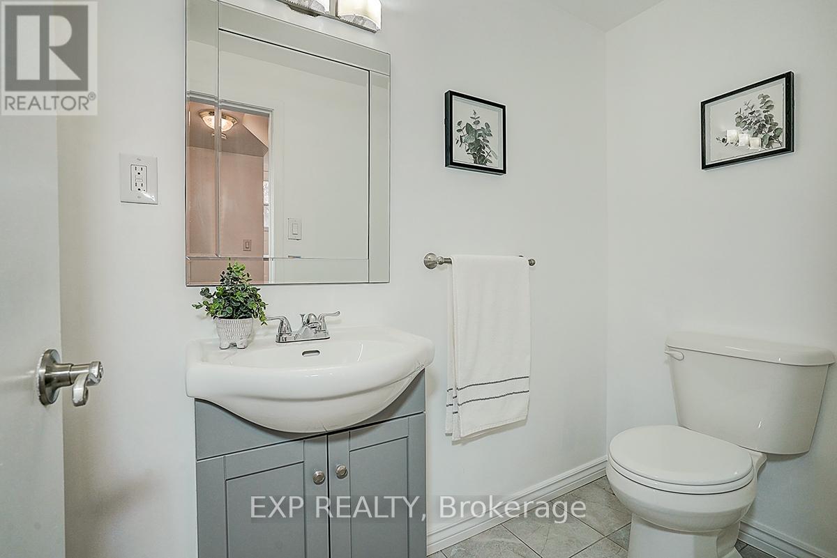 11 Tullamore Road Property Photo 39