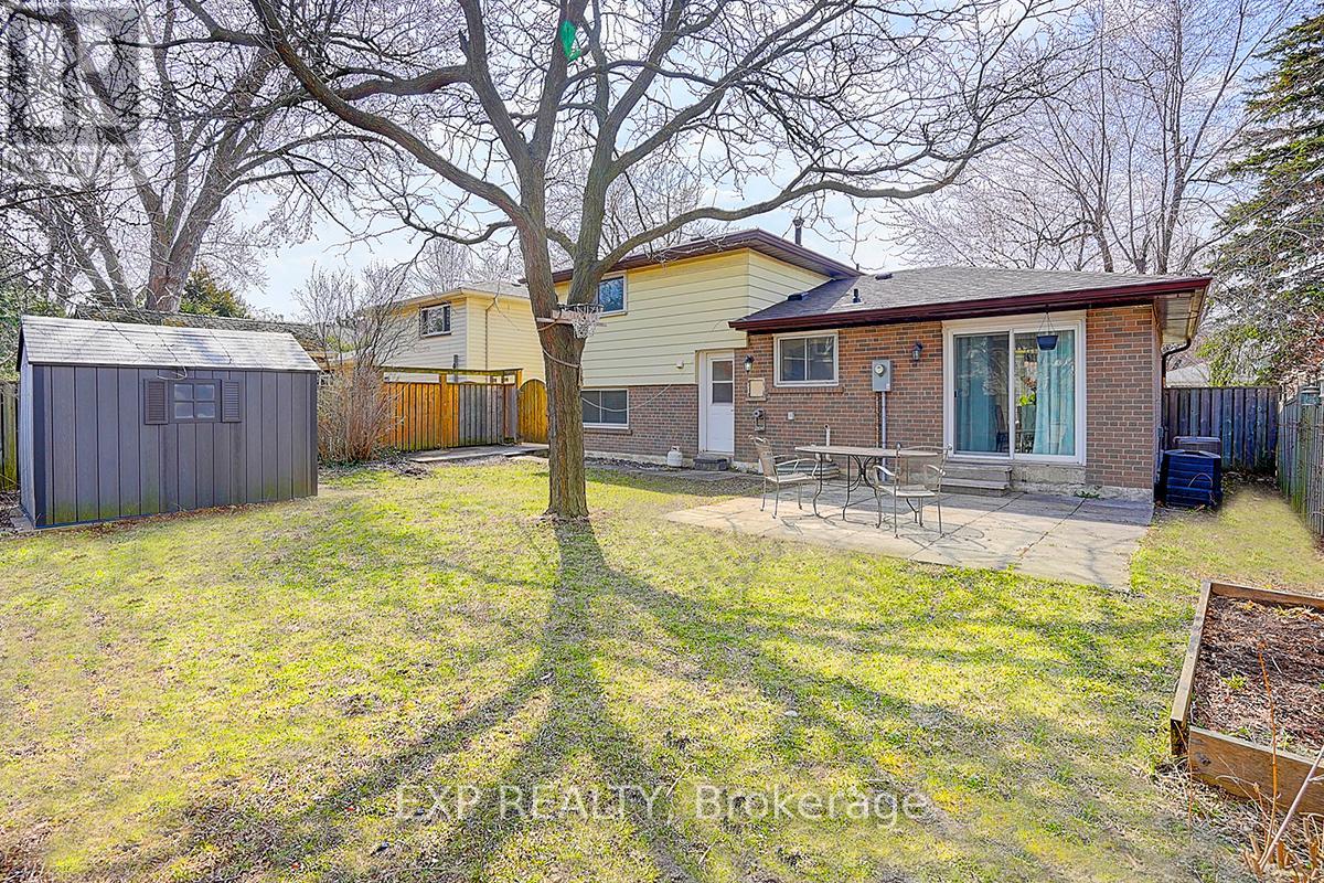 11 Tullamore Road Property Photo 47
