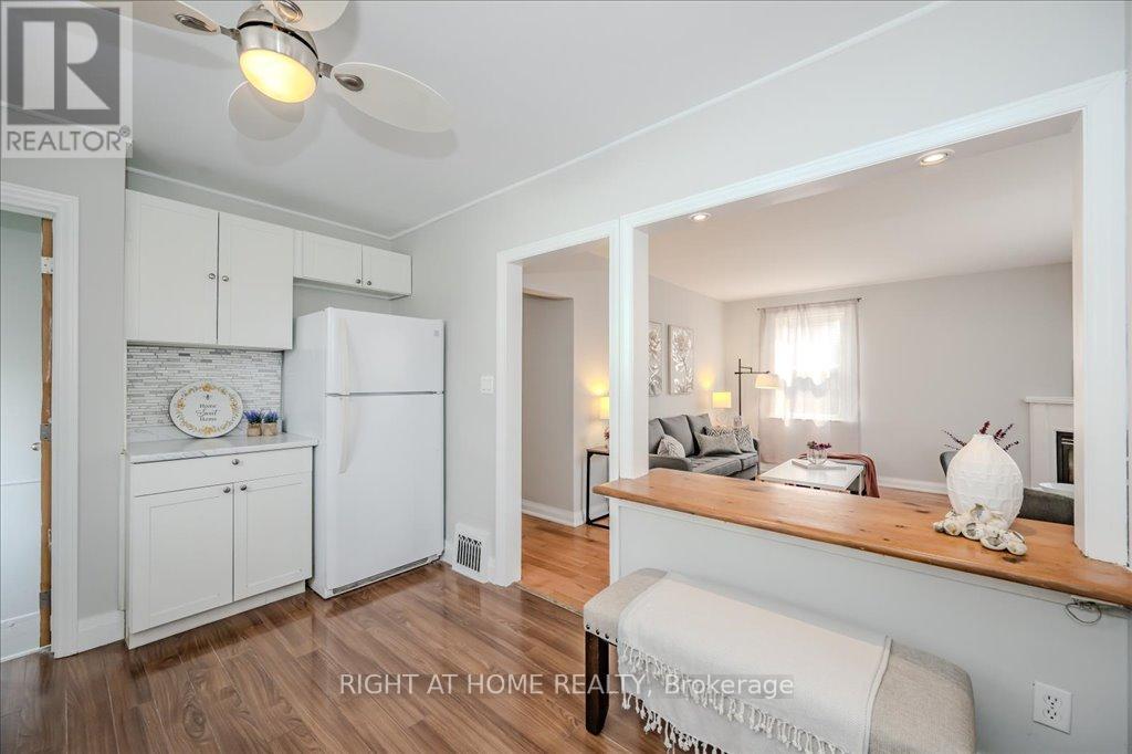 18 Dayfoot Drive Property Photo 10