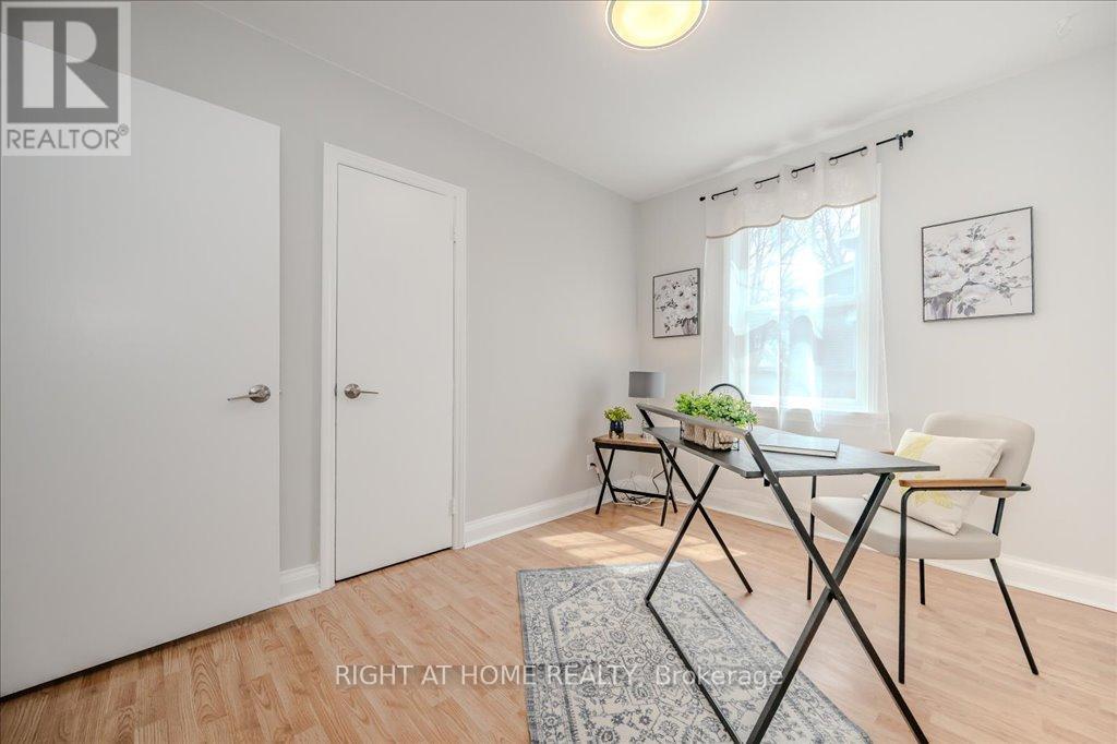 18 Dayfoot Drive Property Photo 13
