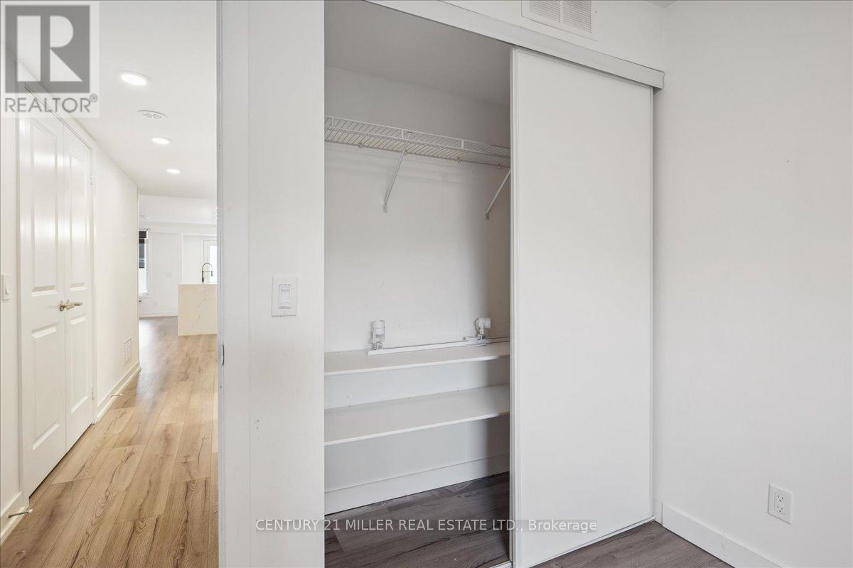 108 - 3058 Sixth Line Property Photo 26
