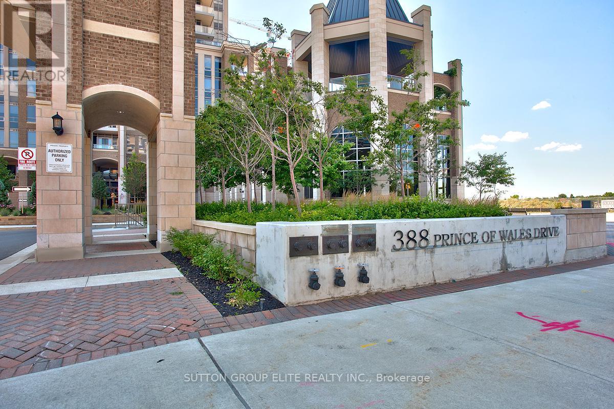 1307 - 388 Prince Of Wales Drive Property Photo 4