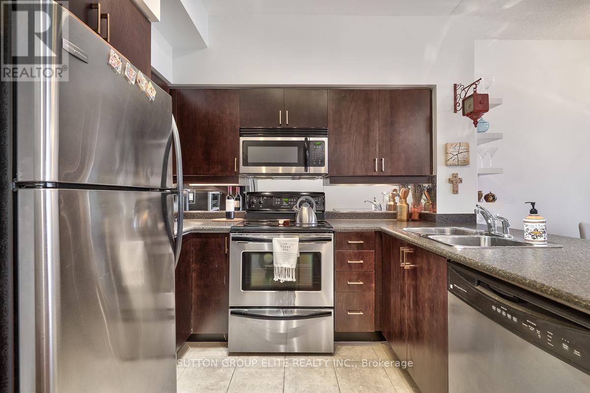 1307 - 388 Prince Of Wales Drive Property Photo 10