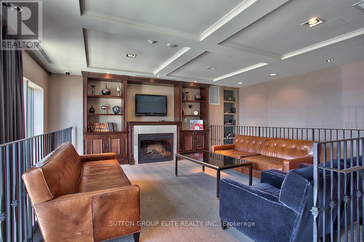 1307 - 388 Prince Of Wales Drive Property Photo 32