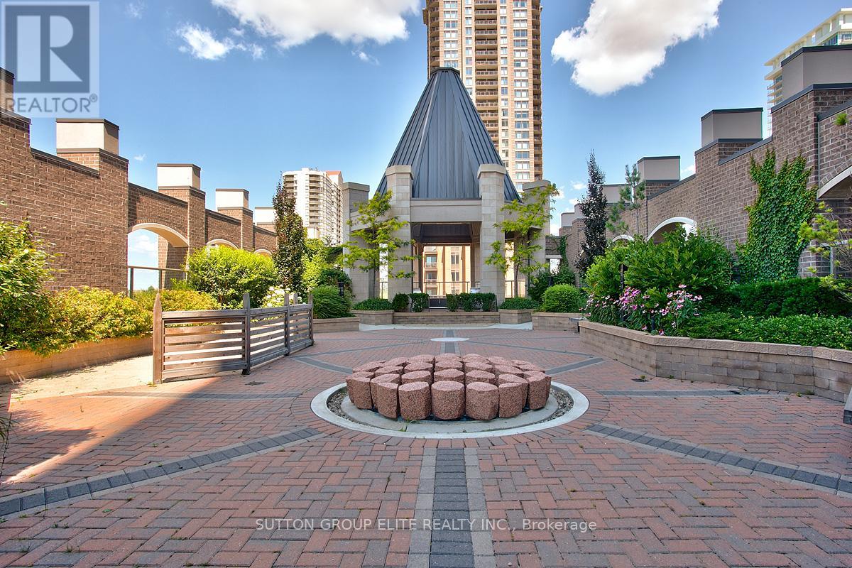1307 - 388 Prince Of Wales Drive Property Photo 35