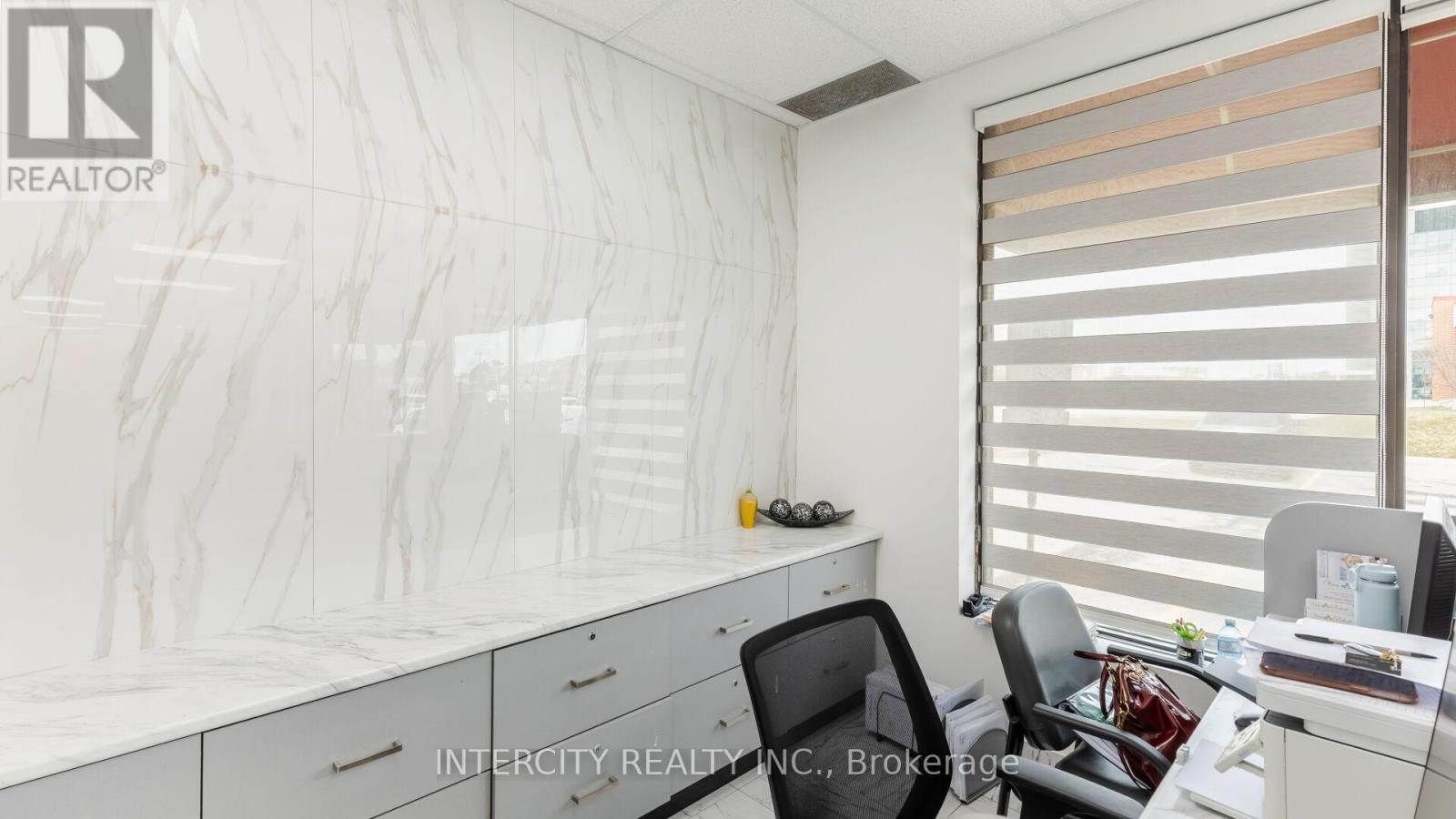 Unit C - 200 County Court Boulevard Property Photo 12