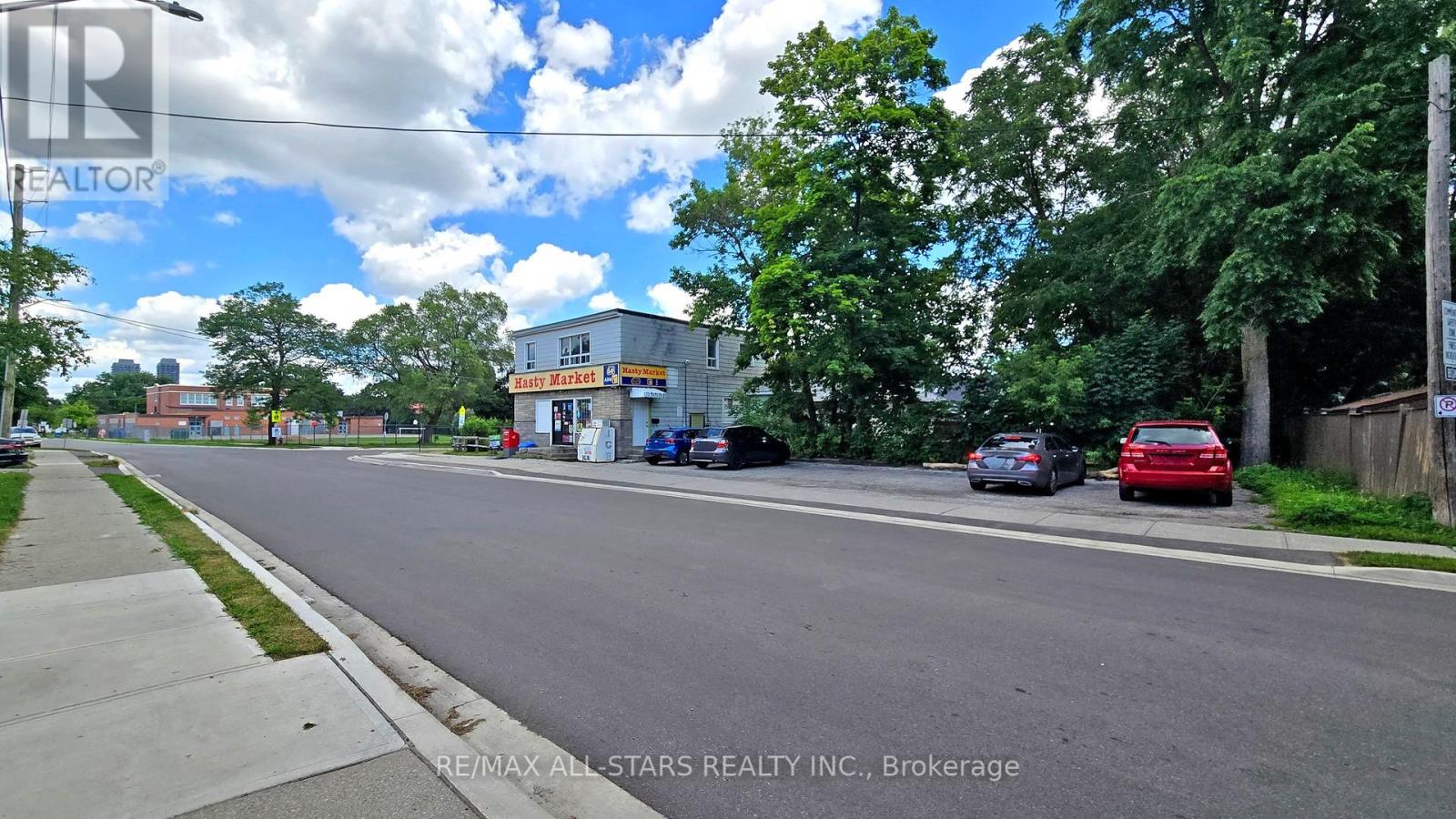 88 Elliott Street Property Photo 2