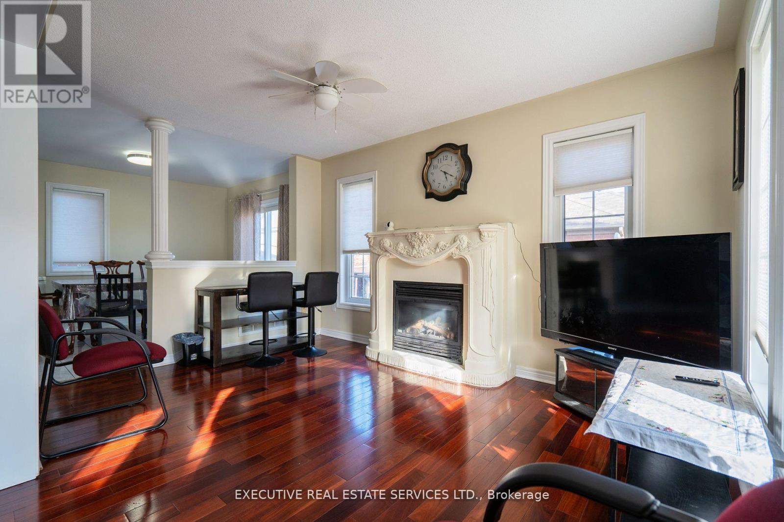 41 Fallstar Crescent Property Photo 10
