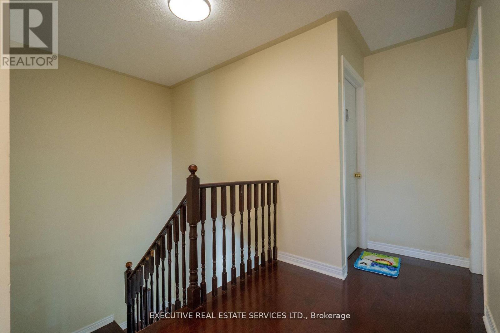 41 Fallstar Crescent Property Photo 15