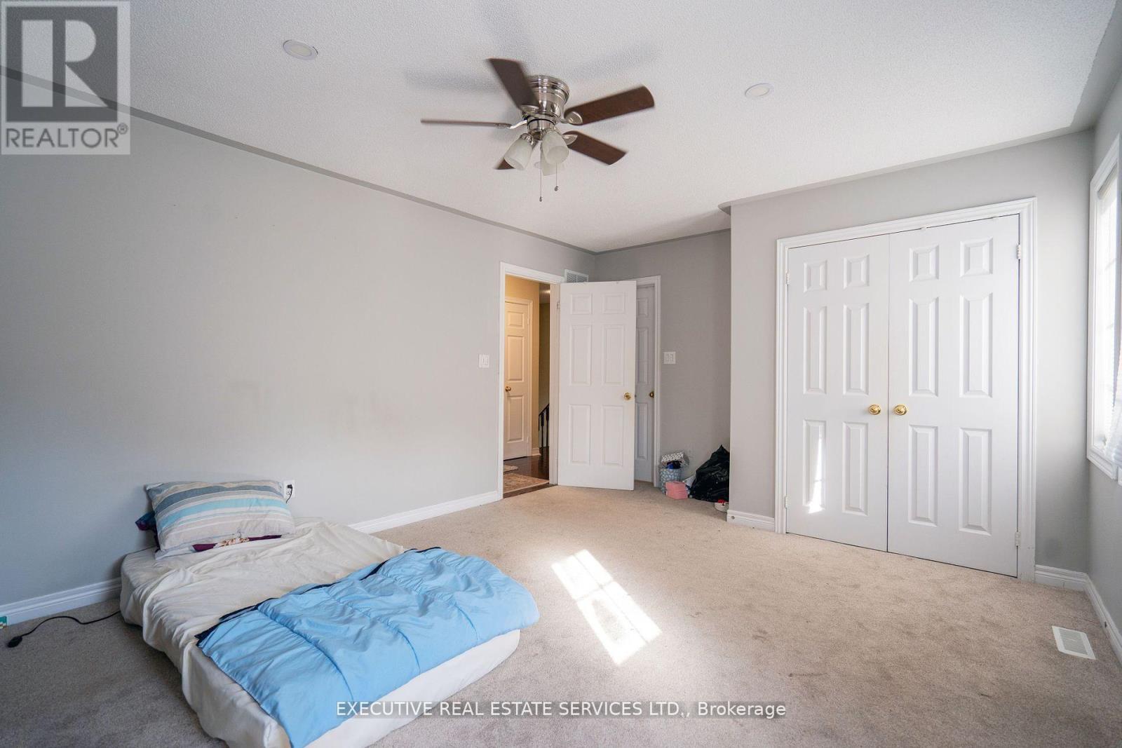 41 Fallstar Crescent Property Photo 17