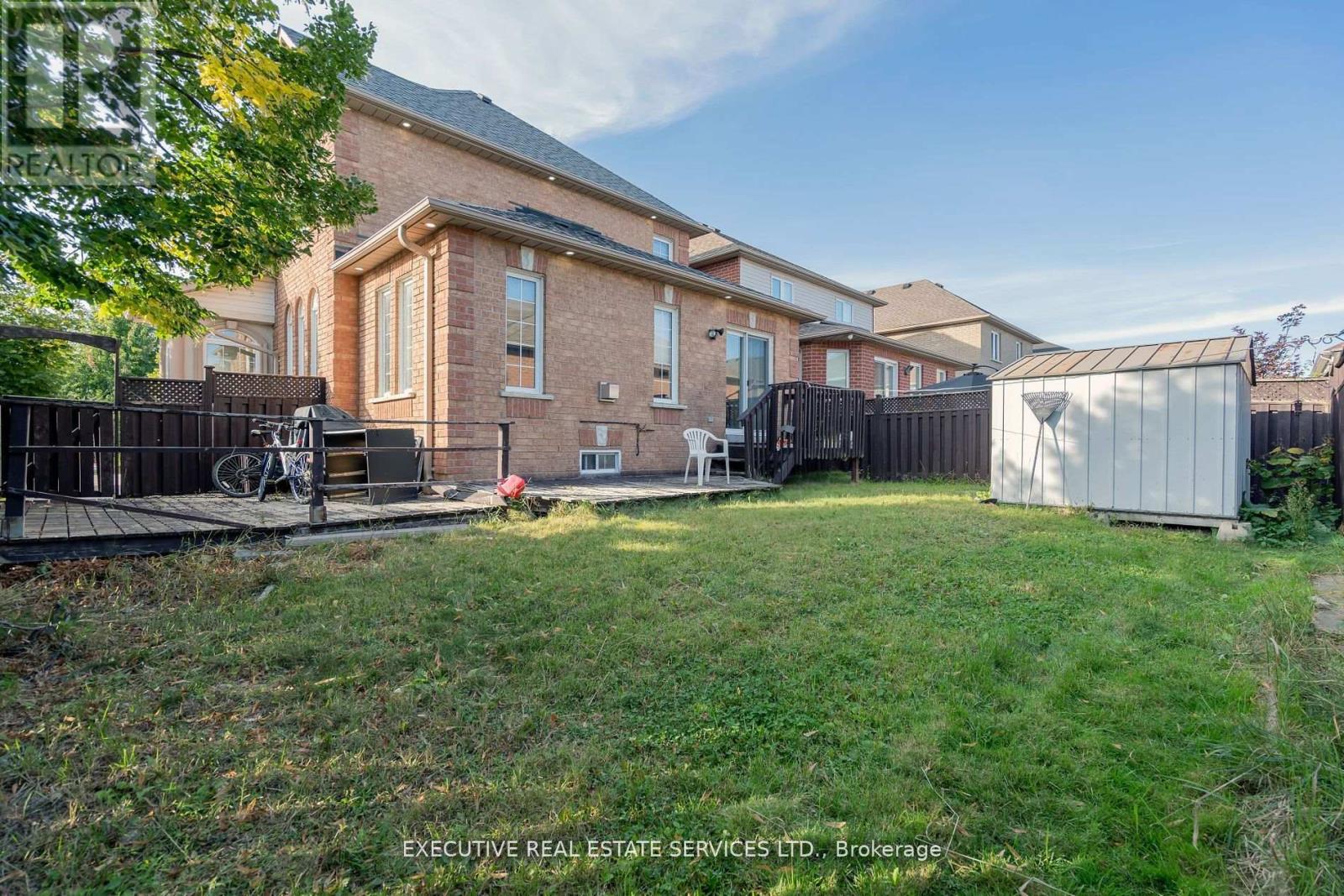 41 Fallstar Crescent Property Photo 30