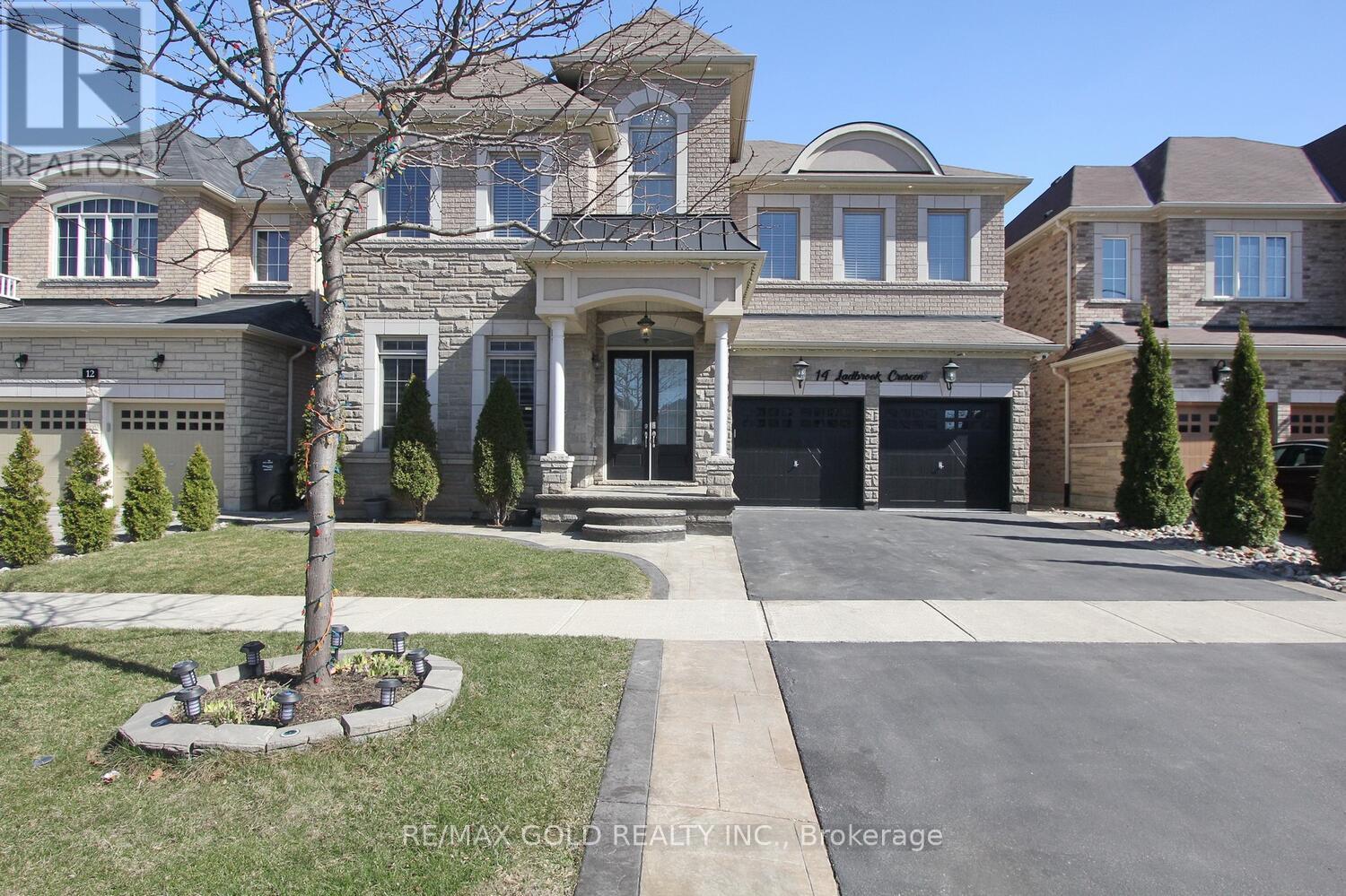 14 Ladbrook Crescent Property Photo 1