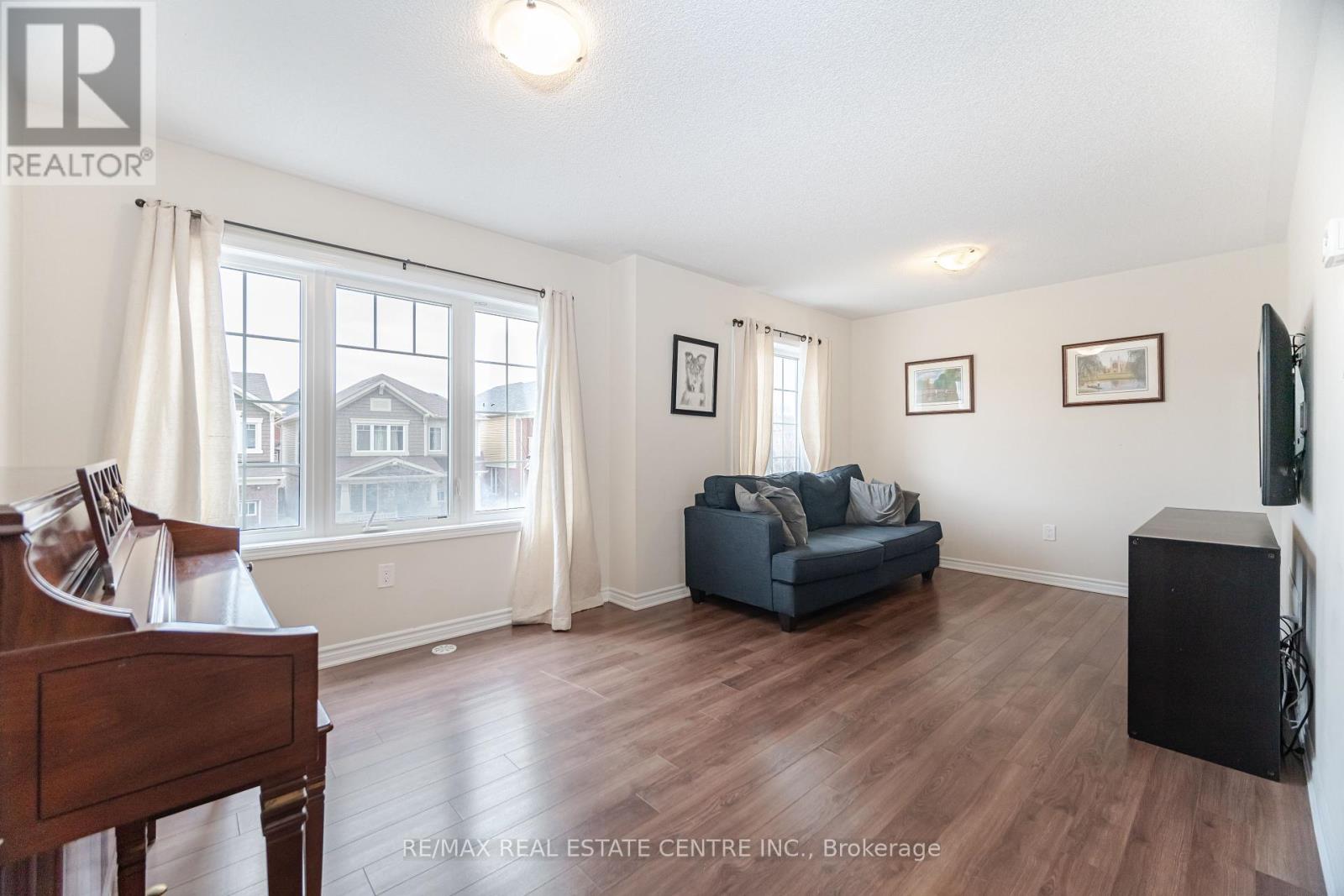18 Allium Road Property Photo 10