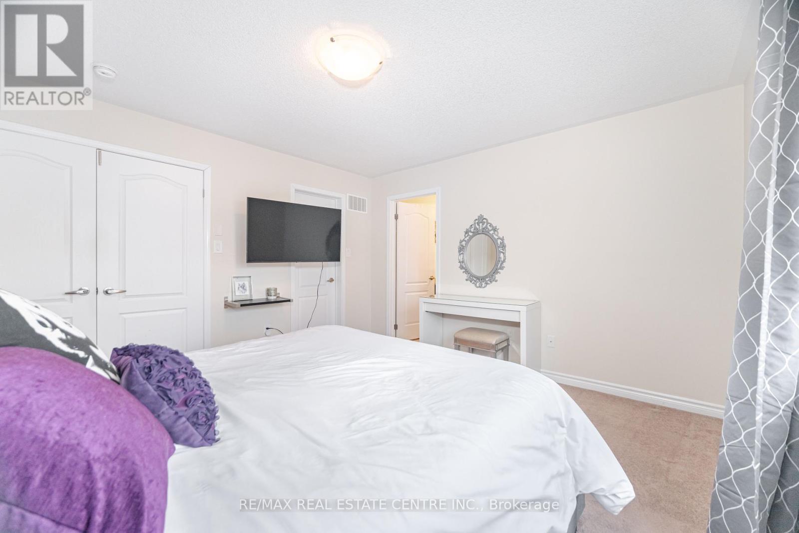 18 Allium Road Property Photo 20