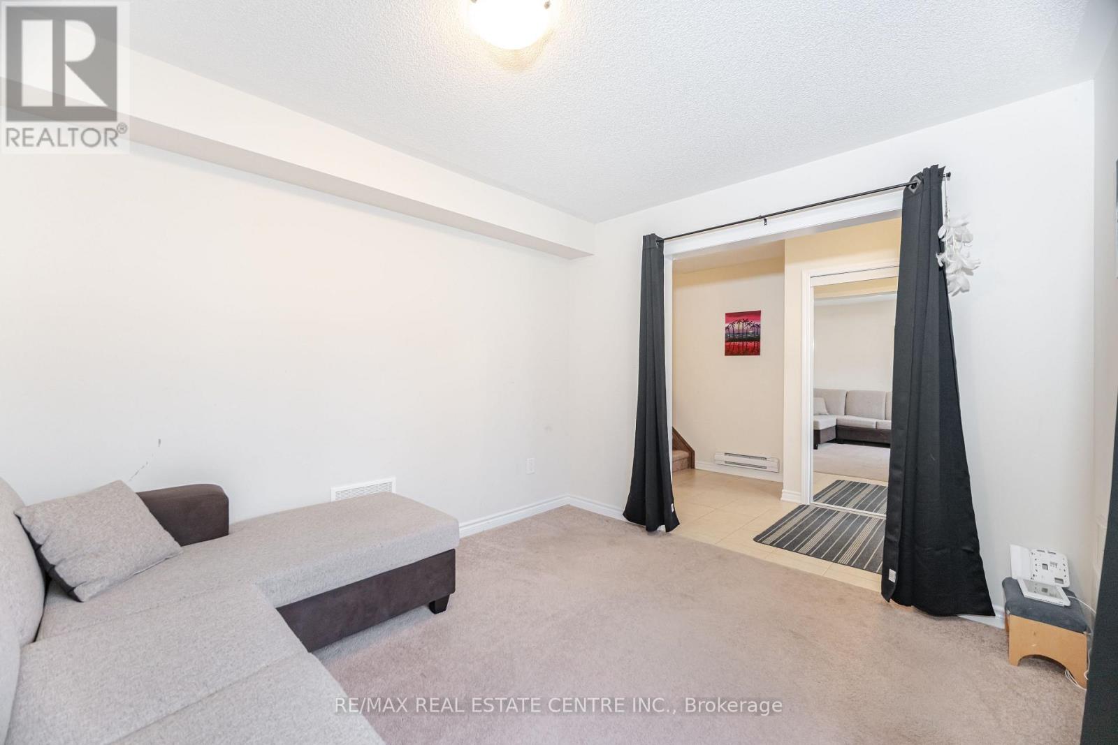 18 Allium Road Property Photo 30