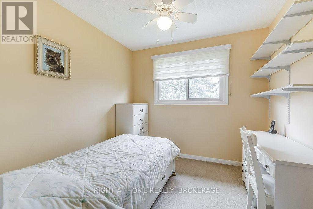 110 Elgin Drive Property Photo 25