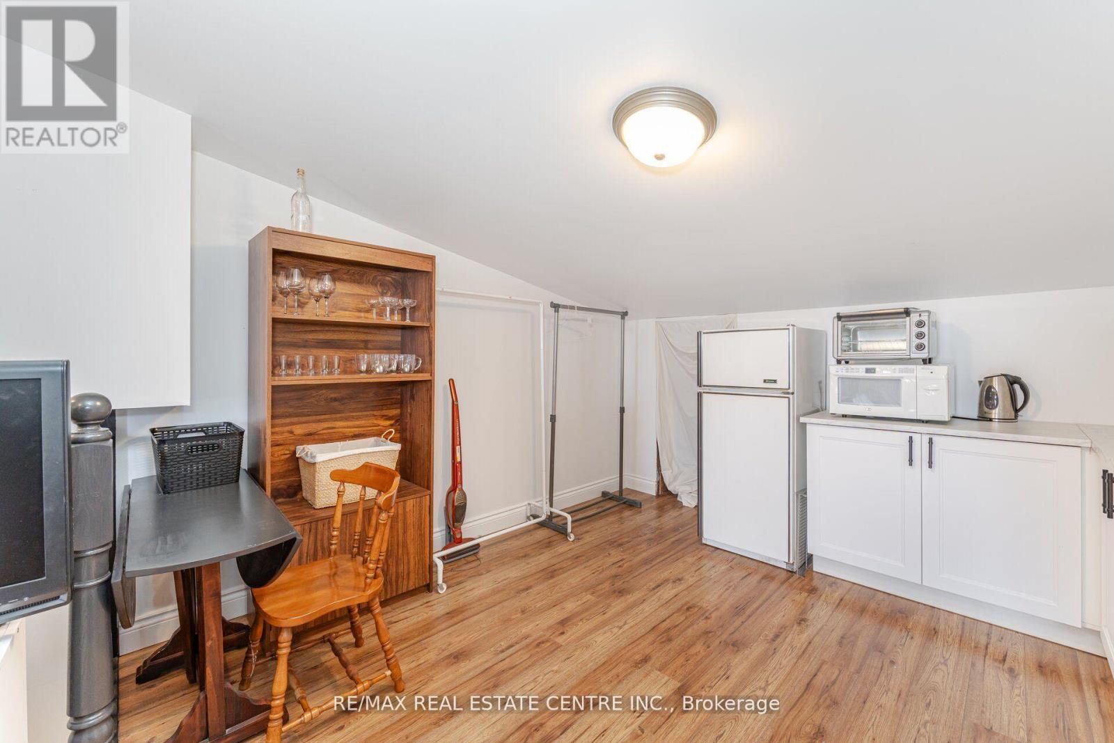 133 Broadway Property Photo 33