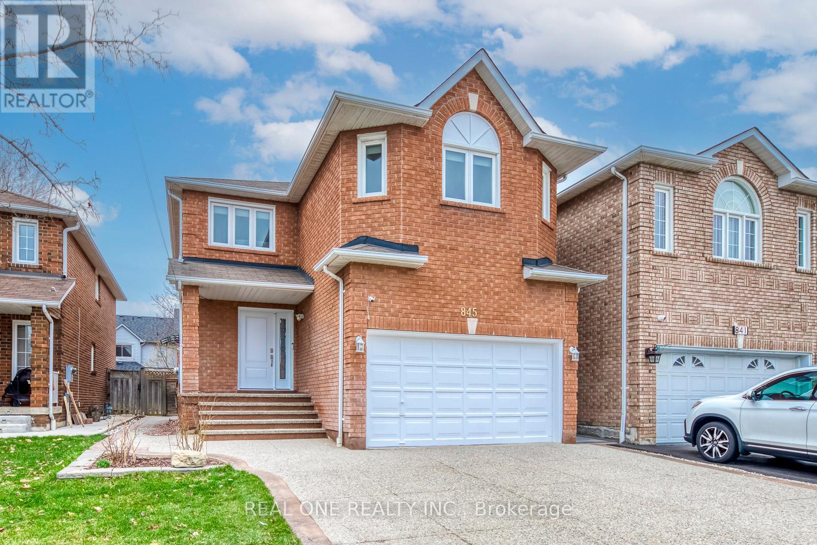 845 Winterton Way Property Photo 1