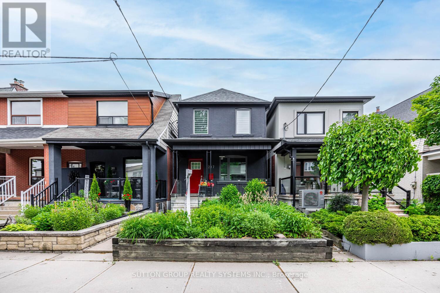 217 EARLSCOURT AVENUE Property Photo 1