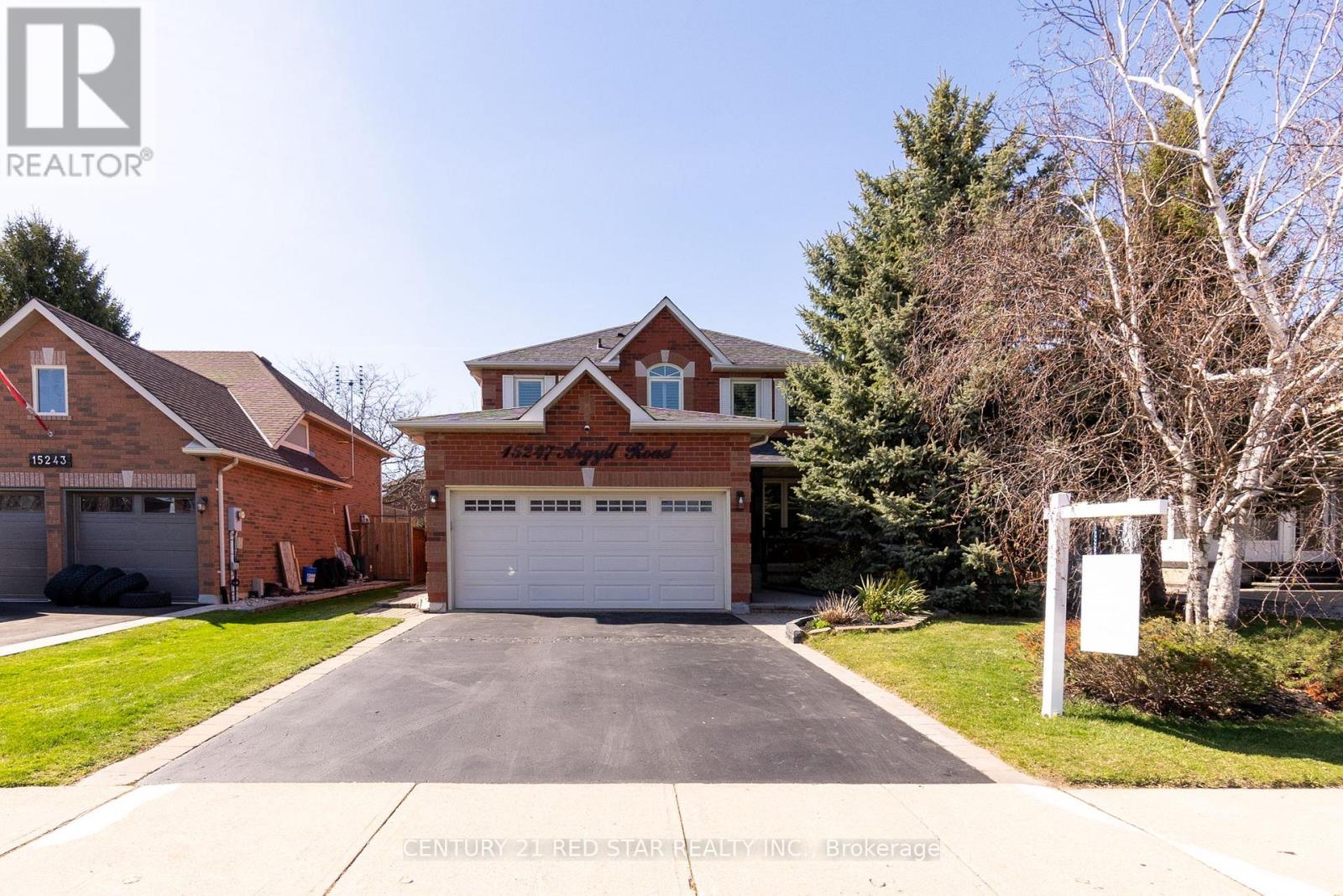 15247 Argyll Road Property Photo 1