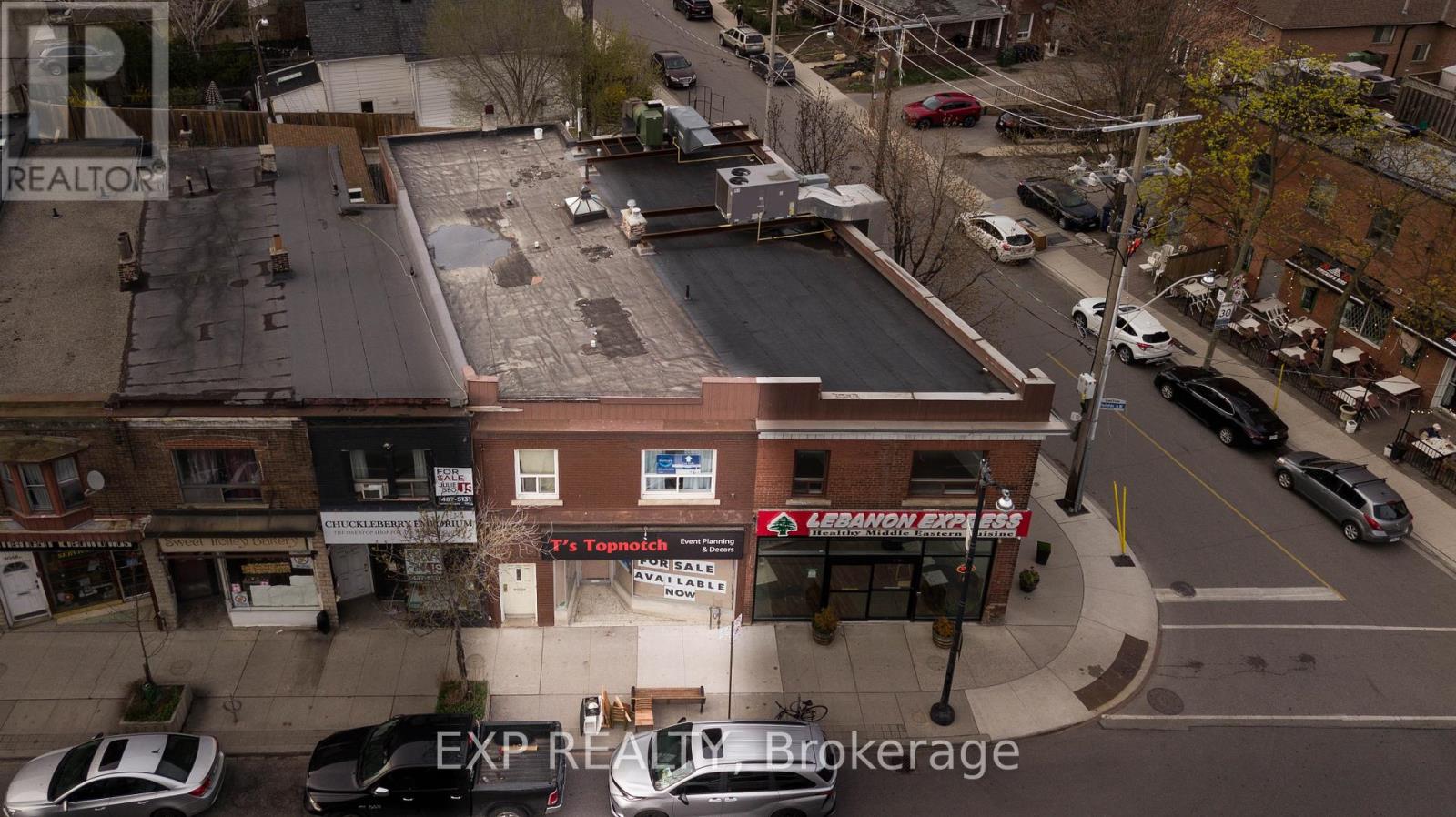 3052 Dundas Street W Property Photo 1